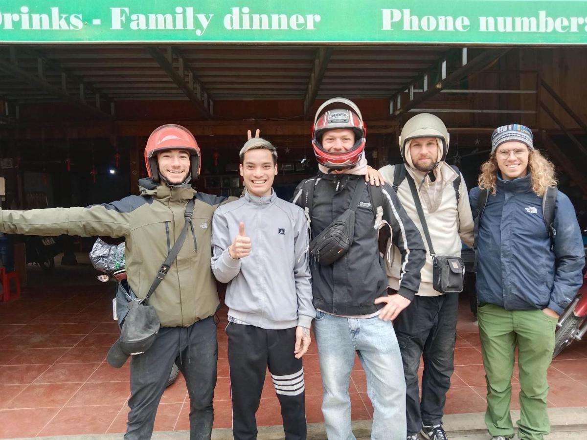 Du Gia - Tay Homestay Lang Cac Ruang foto