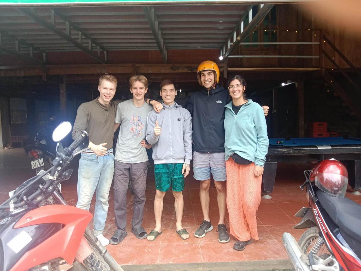 Du Gia - Tay Homestay Lang Cac Ruang foto